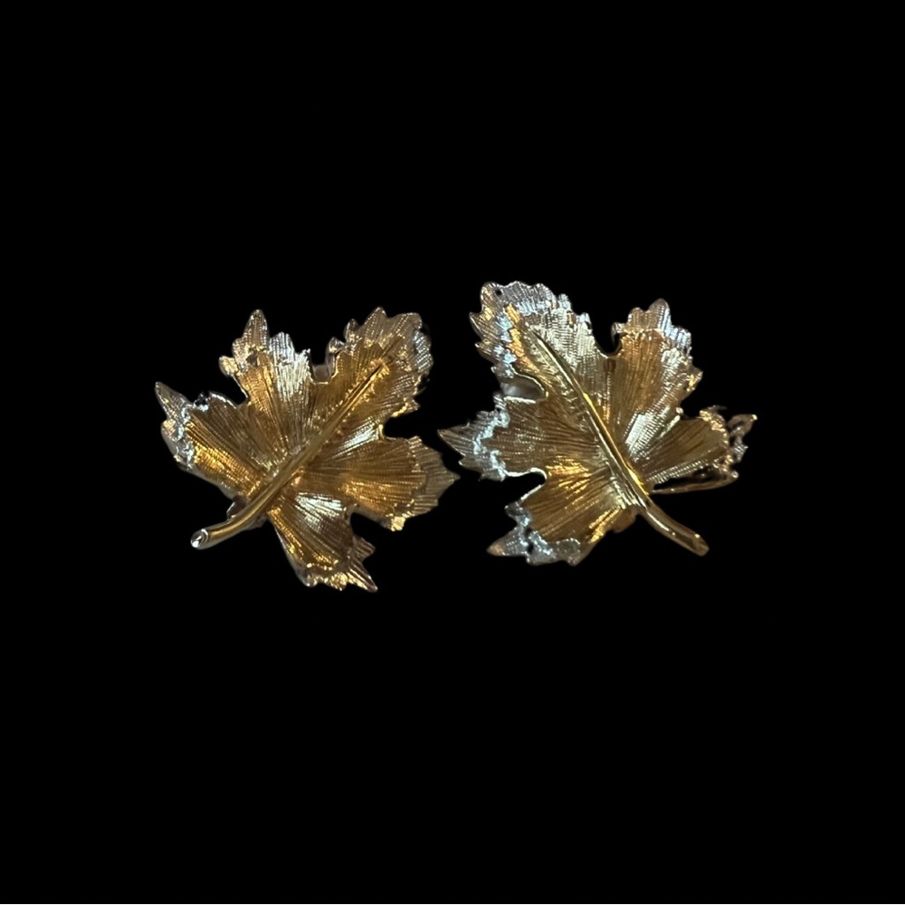 Maple Leaf Earrings by Sarah Coventry - Clips